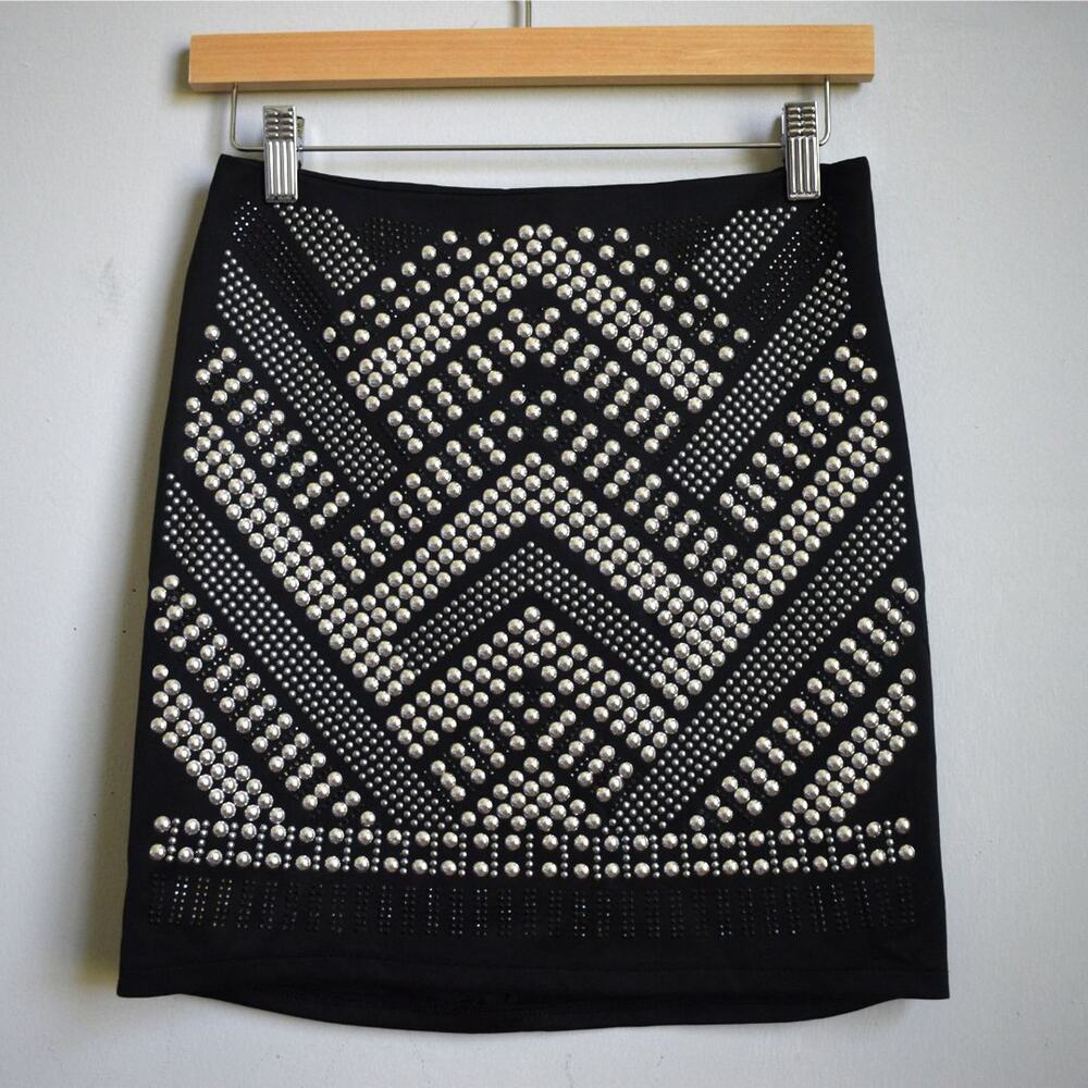 CARMIN  Women's Mini Studded Skirt Size M